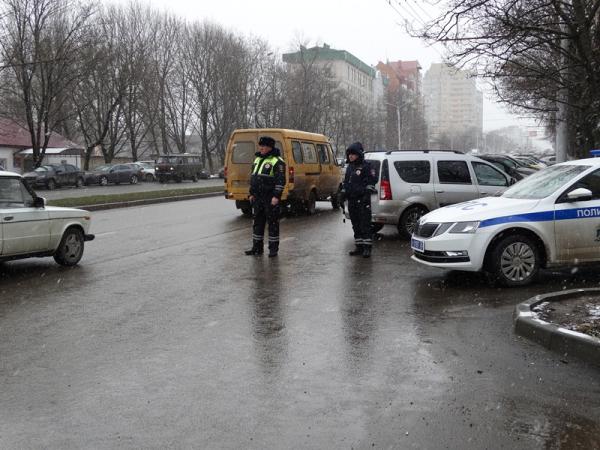 Сотрудники полиции оштрафовали 3 тысячи перешедших дорогу в запрещенном месте ставропольчан